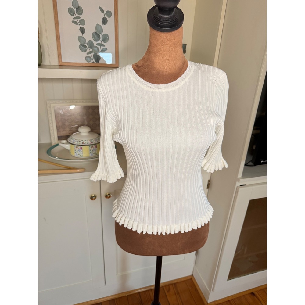 Zara Off White Ribbed Knit Ruffle Hem Half Sleeve Crew Neck Top Large